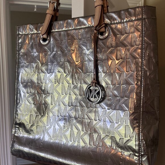 Michael Kors Tote - Picture 3 of 9